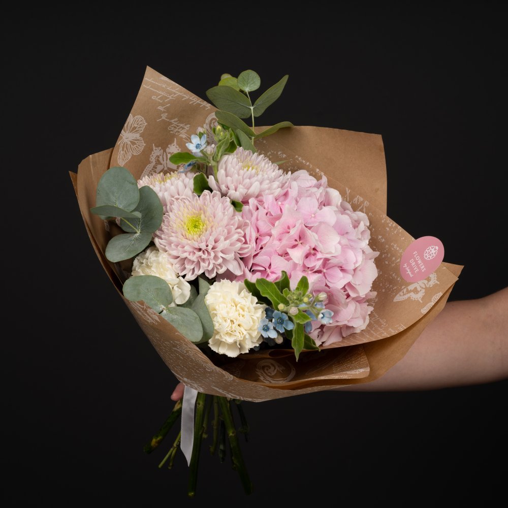 E-shop Kytica pozitívnej nálady - hortenzia s exkluzívnou chryzantémou