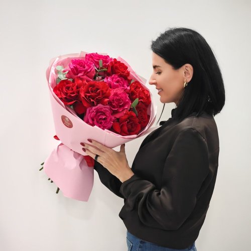 Kytica Love in Bloom