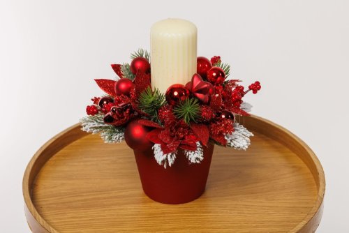 Aranžmán s jednou sviečkou - Red extravaganza