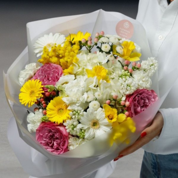 Kytica - Jarný výber floristu - Veľkosť: M