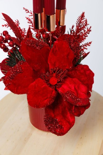 Elegantný adventný aranžmán