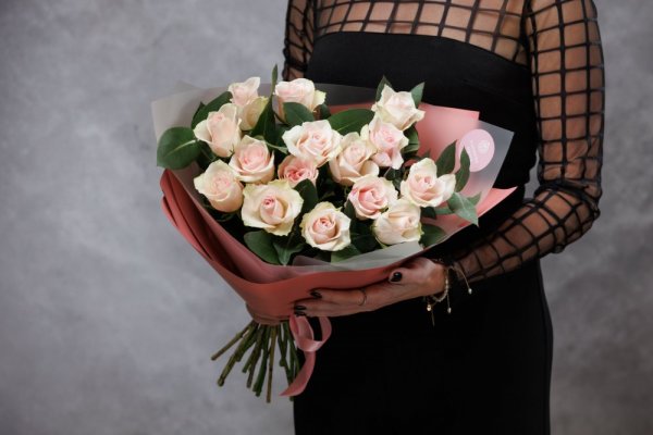 Kytica ružových ruží - Love me tender - Veľkosť: M