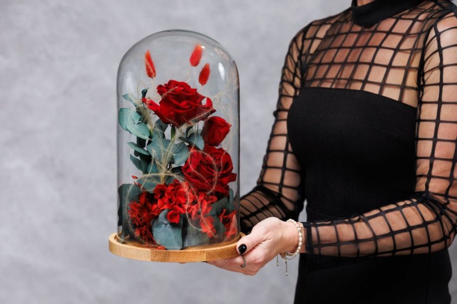 Kúzlo večnej lásky - stabilizované ruže v skle