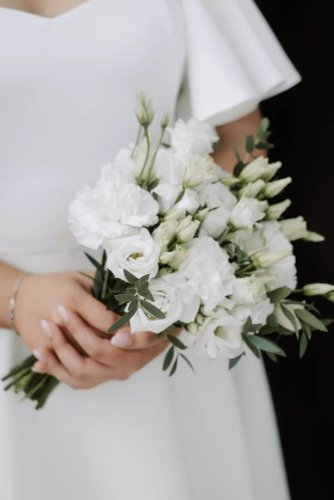 Svadobná kytica Biela Eustóma