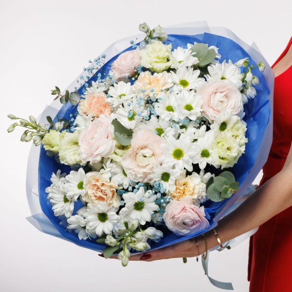 Romantická lúčna kytica Romantická lúčna kytica