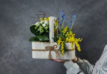 Kvetinový košík - Voňa Jari