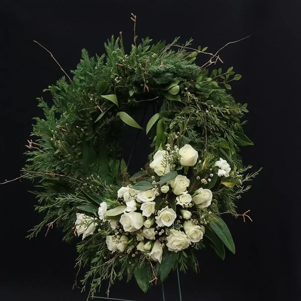 Elegantný smútočný veniec - Veľkosť: M