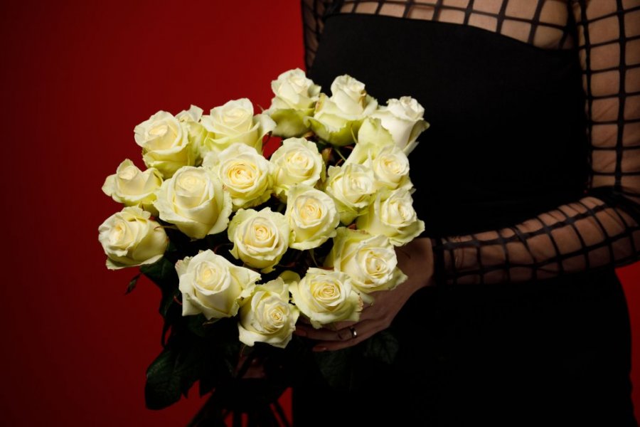 Kytica bielych ruží