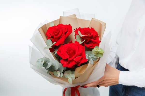 Kytica - Na vlnách lásky, červená