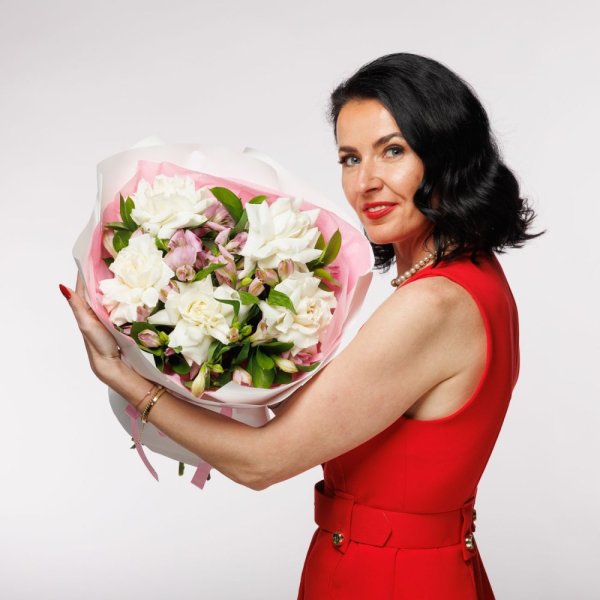 Kytica francúzskych ruží - Pink kiss Kytica francúzskych ruží - Pink kiss