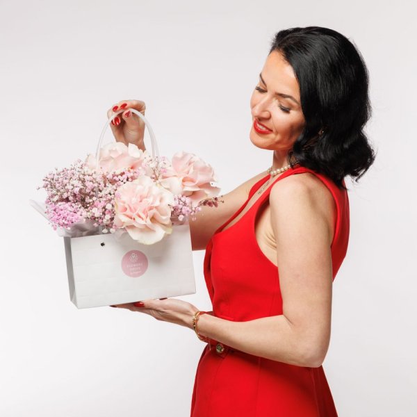 Tento box je vhodný ako darček, napríklad na Valentín. Tento box je vhodný ako darček, napríklad na Valentín.