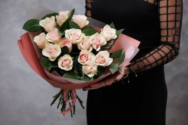 Kytica ružových ruží - Love me tender - Veľkosť: M