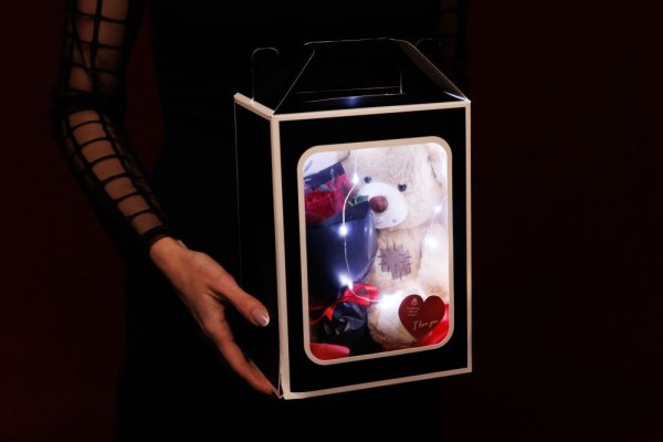 Krabička Lásky - plyšák a kytica