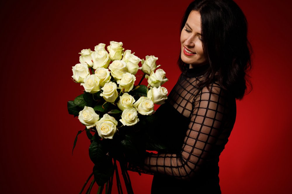 E-shop Biele ruže z lásky - mono kytica L